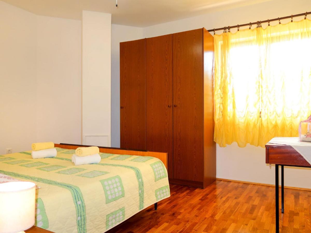 מאלינסקה Apartment Vera - Mlk326 By Interhome מראה חיצוני תמונה